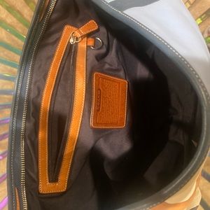 Authentic Coach Purse w matching wristlet